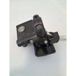 Pompa con serbatoio liquido freni anteriore Suzuki AN Burgman 400 (E3) AN Burgman 400 ABS 