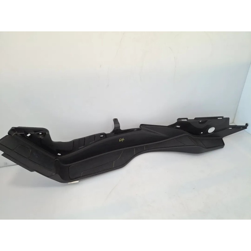 Pavimento laterale appoggiapiedi Suzuki AN Burgman 400 (E3) AN Burgman 400 ABS Sinistro