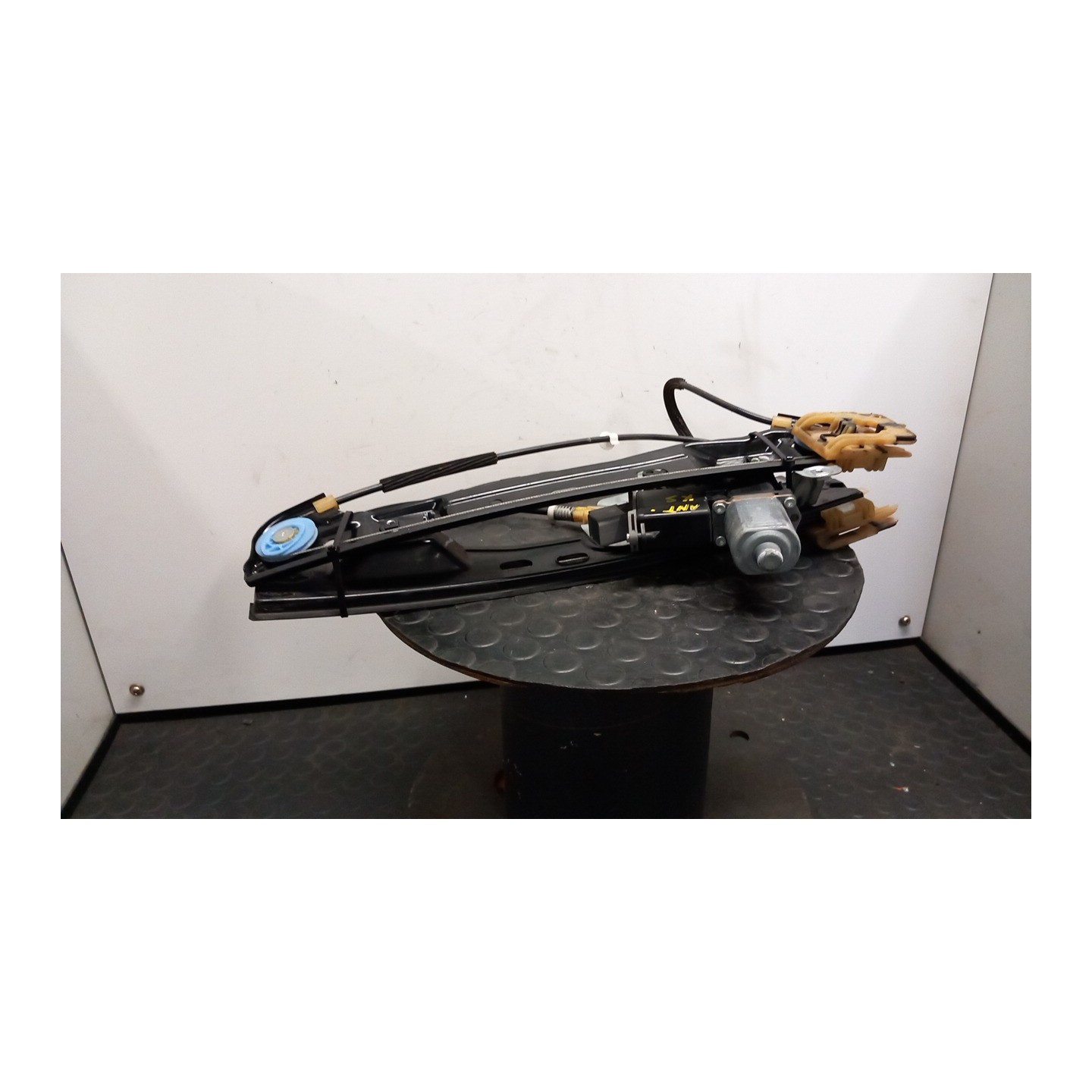 ALZACRISTALLO ELETTR. PORTA ANT. SX. 072 OPEL INSIGNIA (G09) (12/08-10/13) A20DTH 13290261