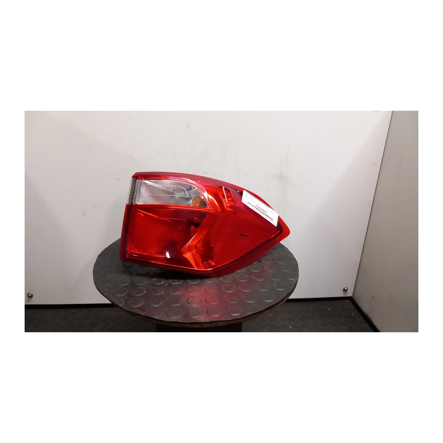 FANALE POST. PARTE EST. DX. 099 FORD ECOSPORT (01/14-12/18) UEJE 1836270