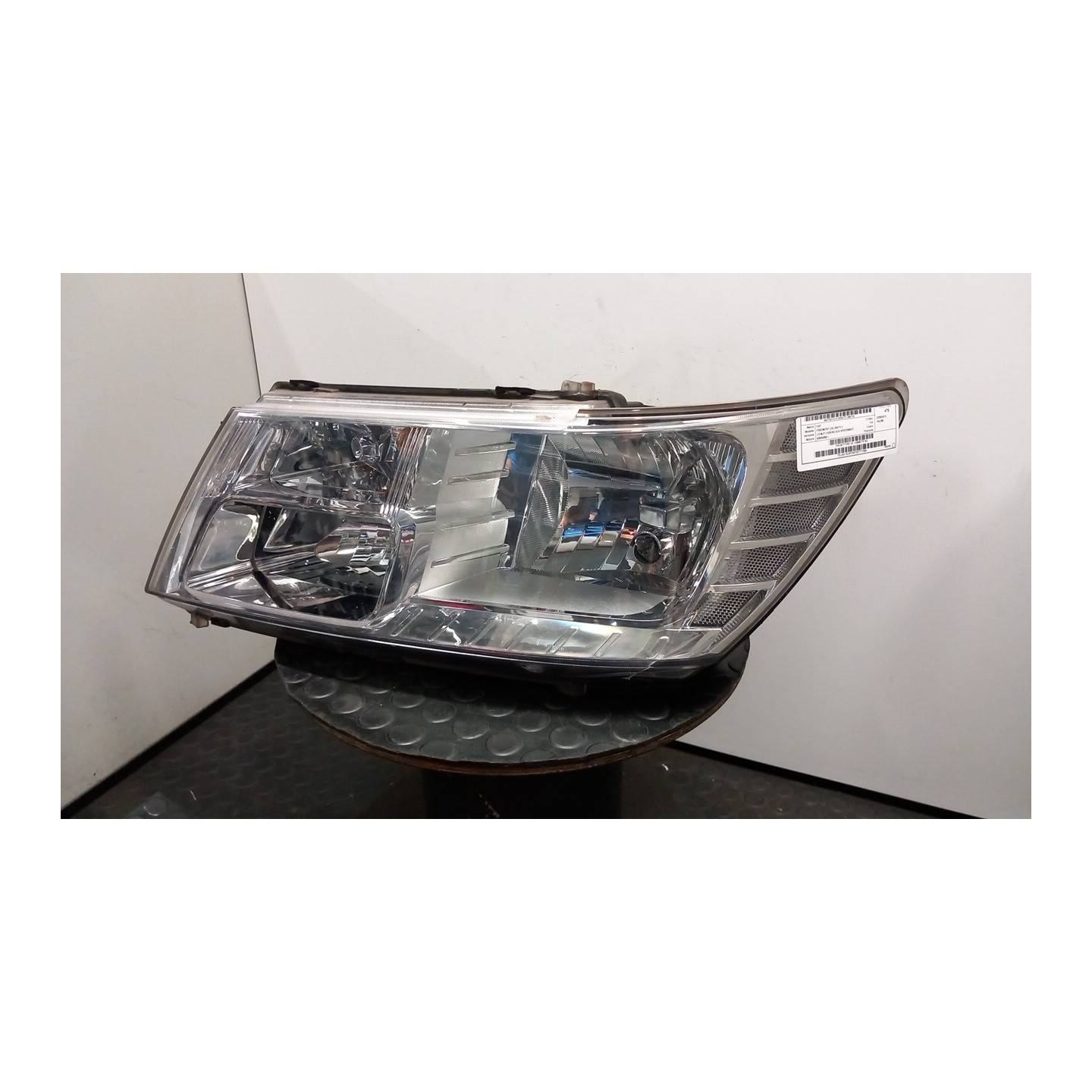 PROIETTORE SX. 110 FIAT FREEMONT (24) (04/11-) 939B5000 K05067787AD