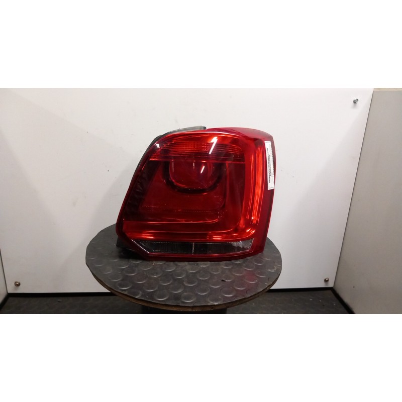 FANALE POST. AL DX. 116 VOLKSWAGEN POLO (6R) (05/09-10/14) CFW 6R0945096AH