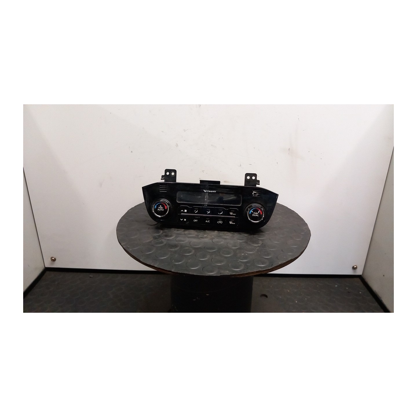 BLOCCO COMANDO CLIMATIZZAZIONE 136 KIA SPORTAGE 3A SERIE (09/10-06/14 D4HA 972503U001