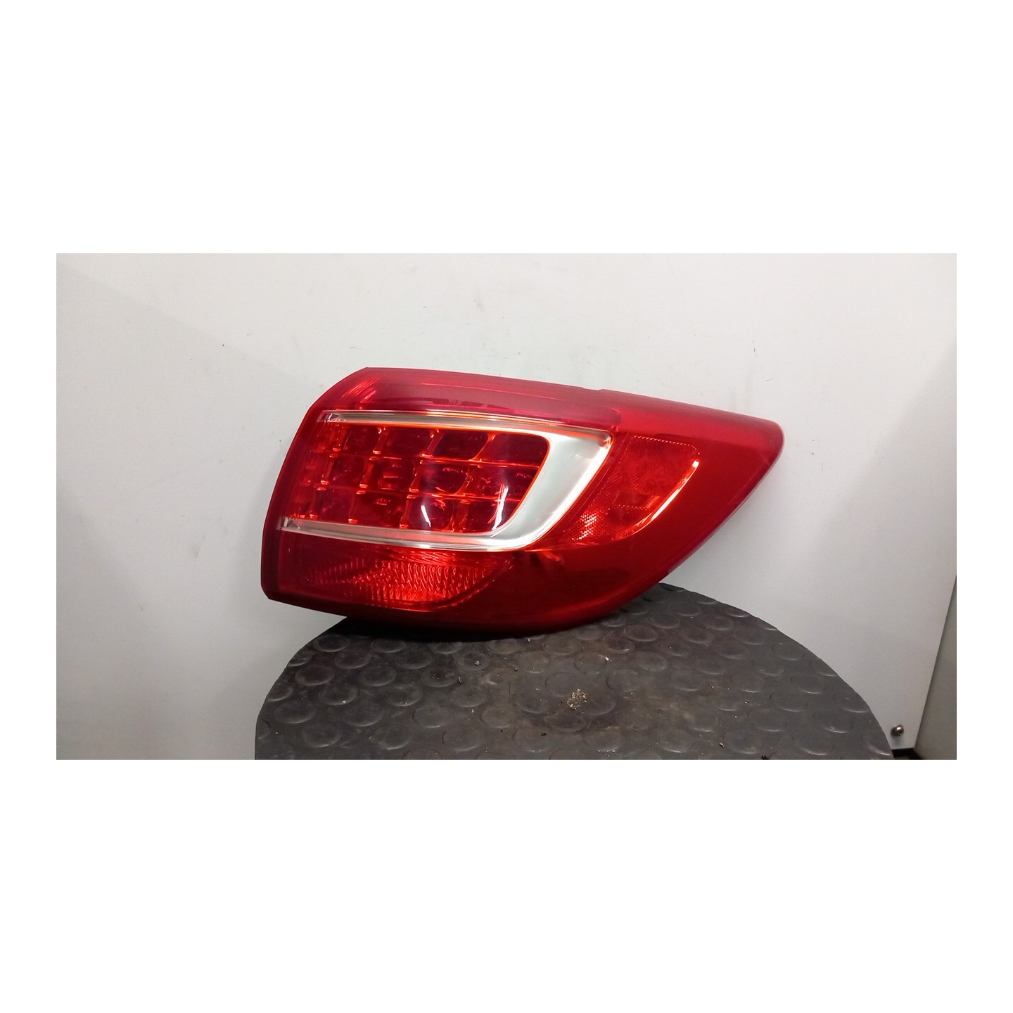 FANALE POST. PARTE EST. DX. 142 KIA SPORTAGE 3A SERIE (09/10-06/14 D4HA 924023W010