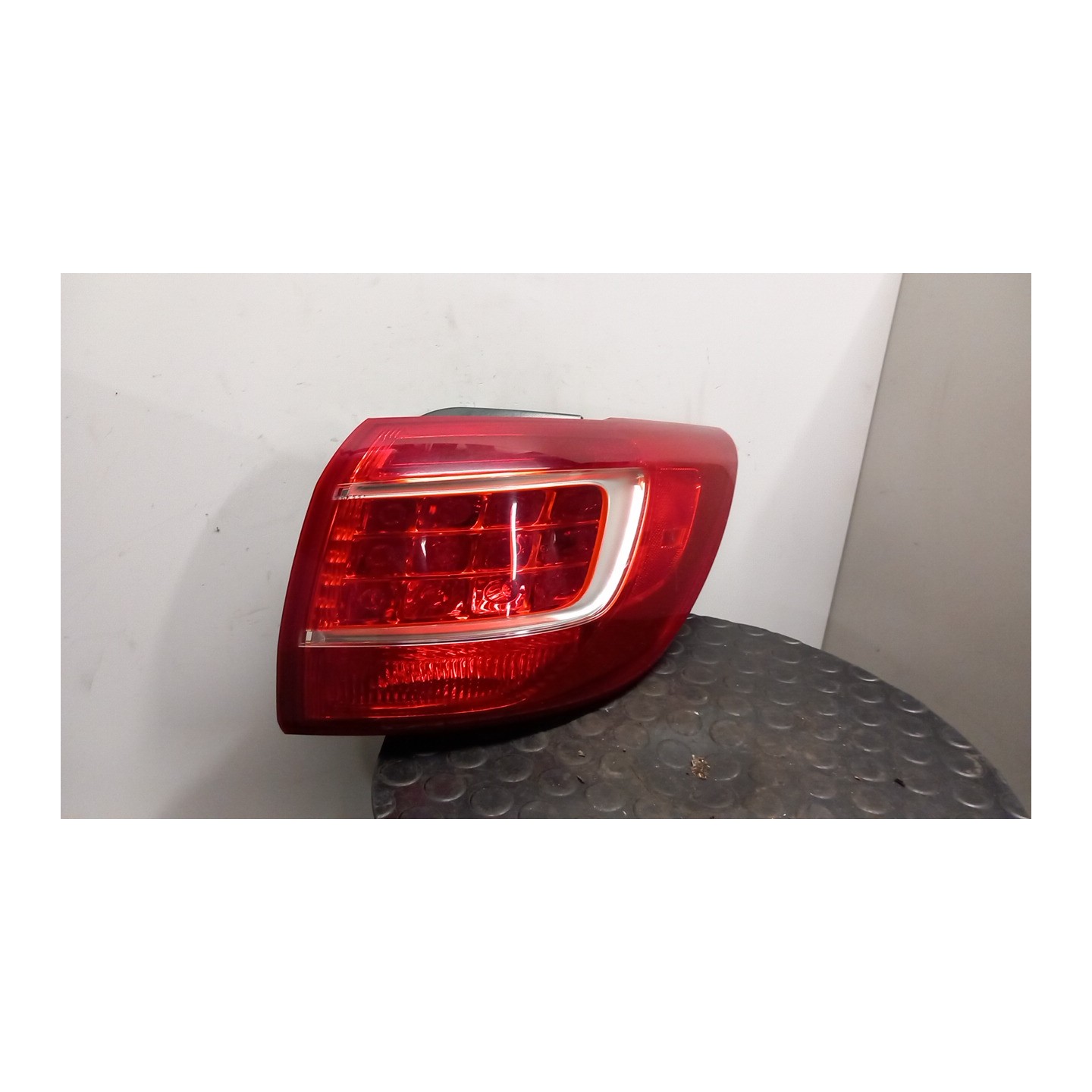 FANALE POST. PARTE EST. DX. 142 KIA SPORTAGE 3A SERIE (09/10-06/14 D4HA 924023W010