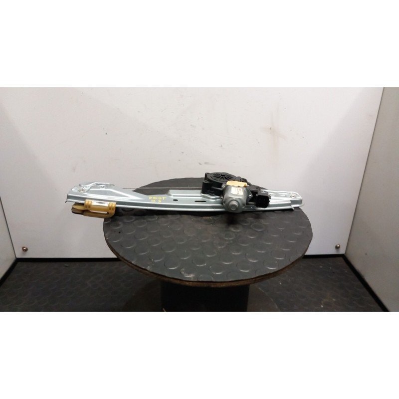 ALZACRISTALLO ELETTR. PORTA POST. C/MOTORINO SX. 070 FORD C-MAX (CB7) (09/10-05/15) T1DA 1884440