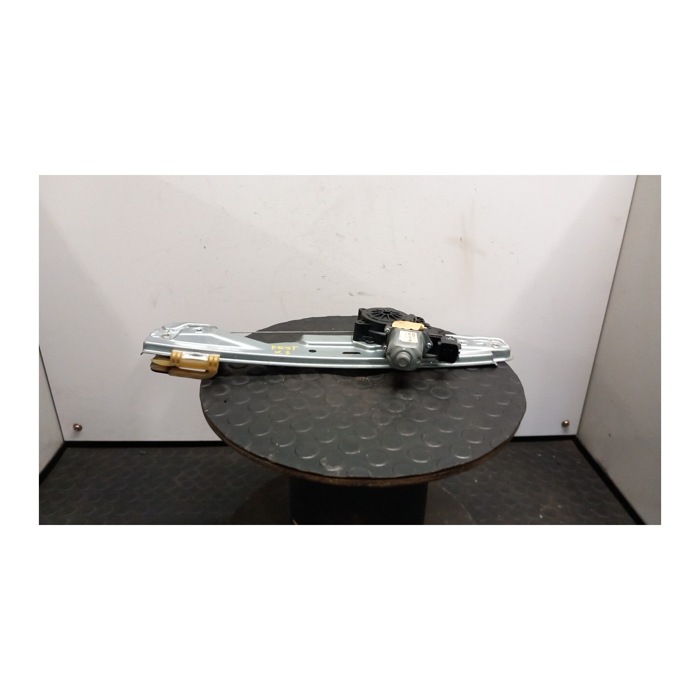 ALZACRISTALLO ELETTR. PORTA POST. C/MOTORINO SX. 070 FORD C-MAX (CB7) (09/10-05/15) T1DA 1884440