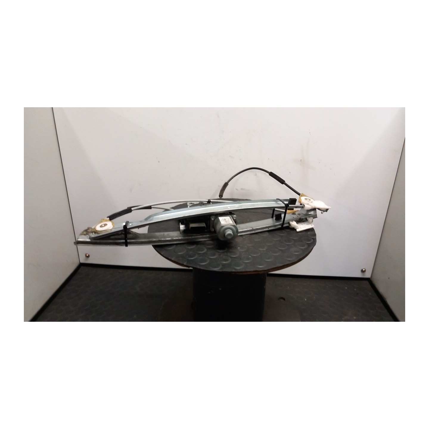 ALZACRISTALLO ELETTR. PORTA ANT. C/MOTORINO SX. 094 CITROEN C5 (X7) (02/08-) 4H02 1690891480