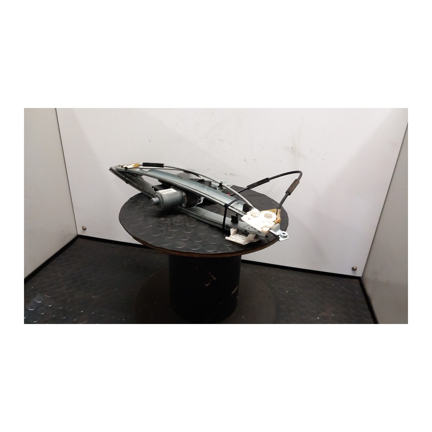 ALZACRISTALLO ELETTR. PORTA ANT. C/MOTORINO SX. 094 CITROEN C5 (X7) (02/08-) 4H02 1690891480
