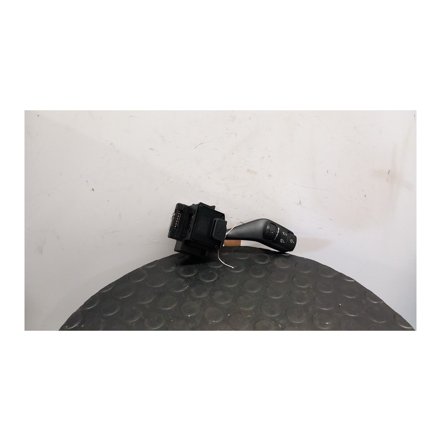 BLOCCO COMANDI TERGICRISTALLI 106 FORD KUGA (CBV) (04/08-09/13) UFDA 1350066