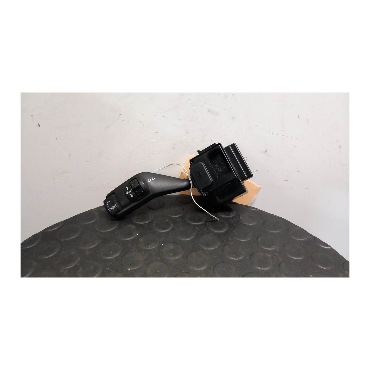 BLOCCO COMANDO VOLANTE LUCI 107 FORD KUGA (CBV) (04/08-09/13) UFDA 1362587