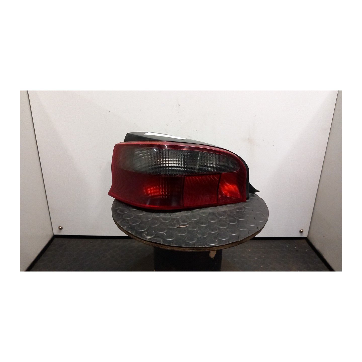 FANALE POST. SX. 112 CITROEN SAXO (03/96-08/99) HDZ 6350K3