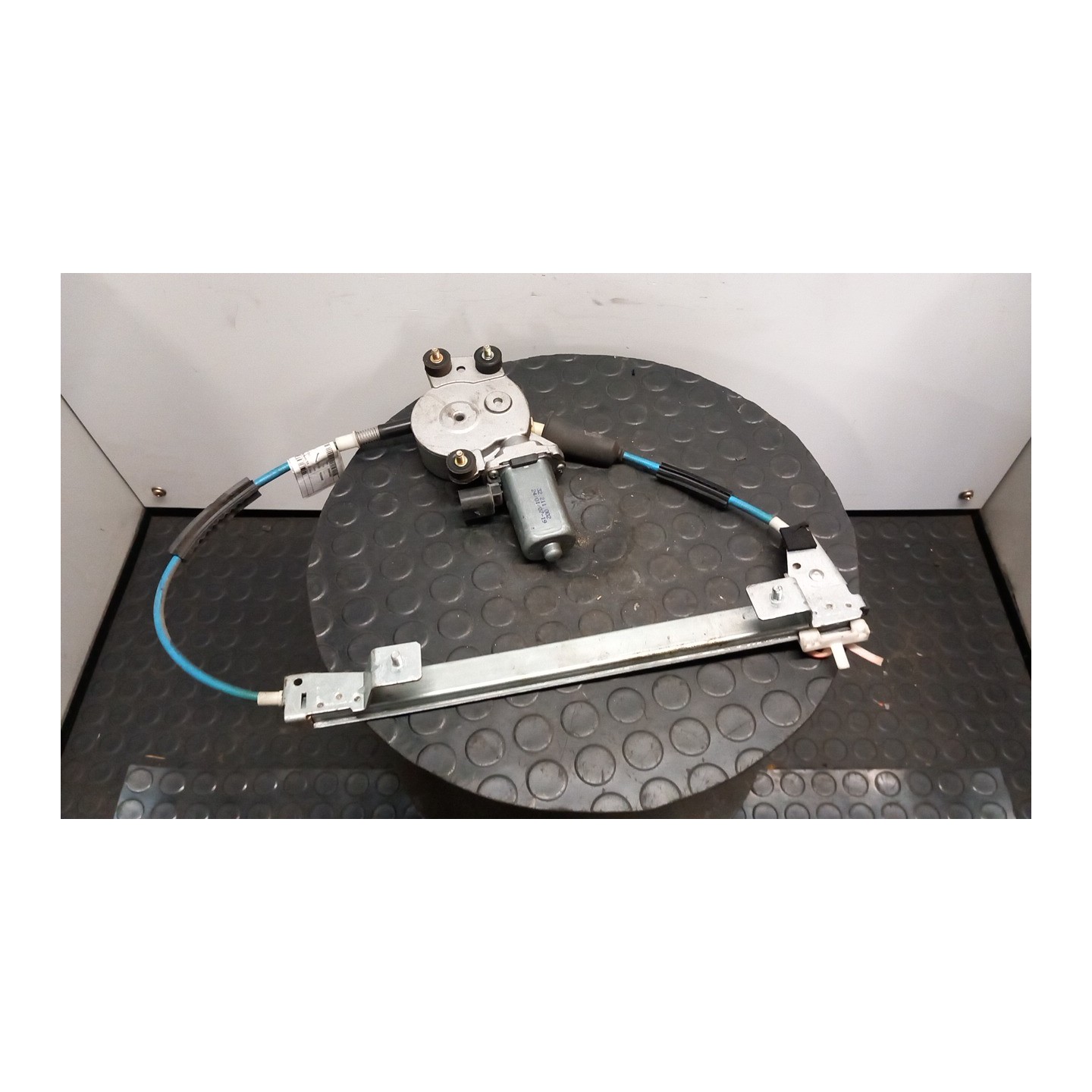 ALZACRISTALLO ELETTR. PORTA POST. DX. 135 FIAT MULTIPLA (1F) (05/04-04/12) 182B6000 46513600