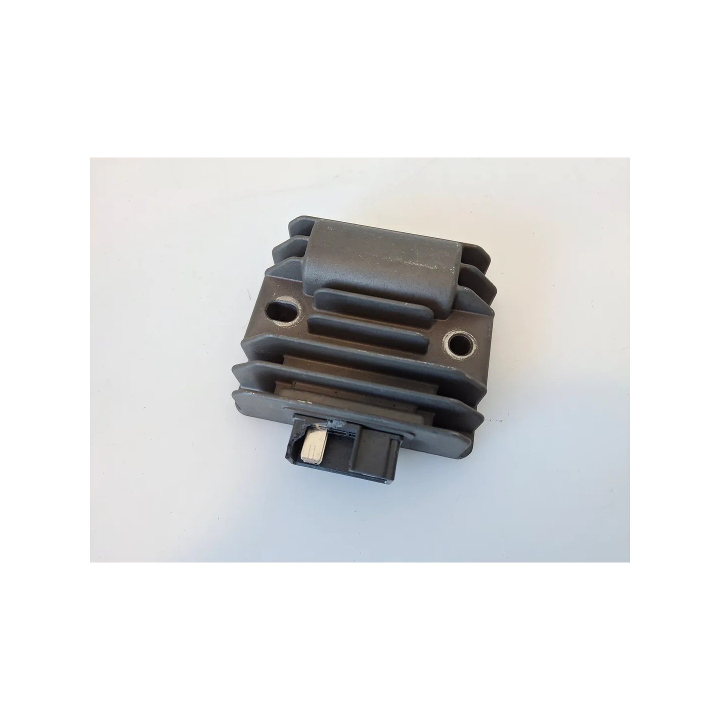 Regolatore tensione Beta RR Motard 125 4T (E5) RR Motard 125 4T