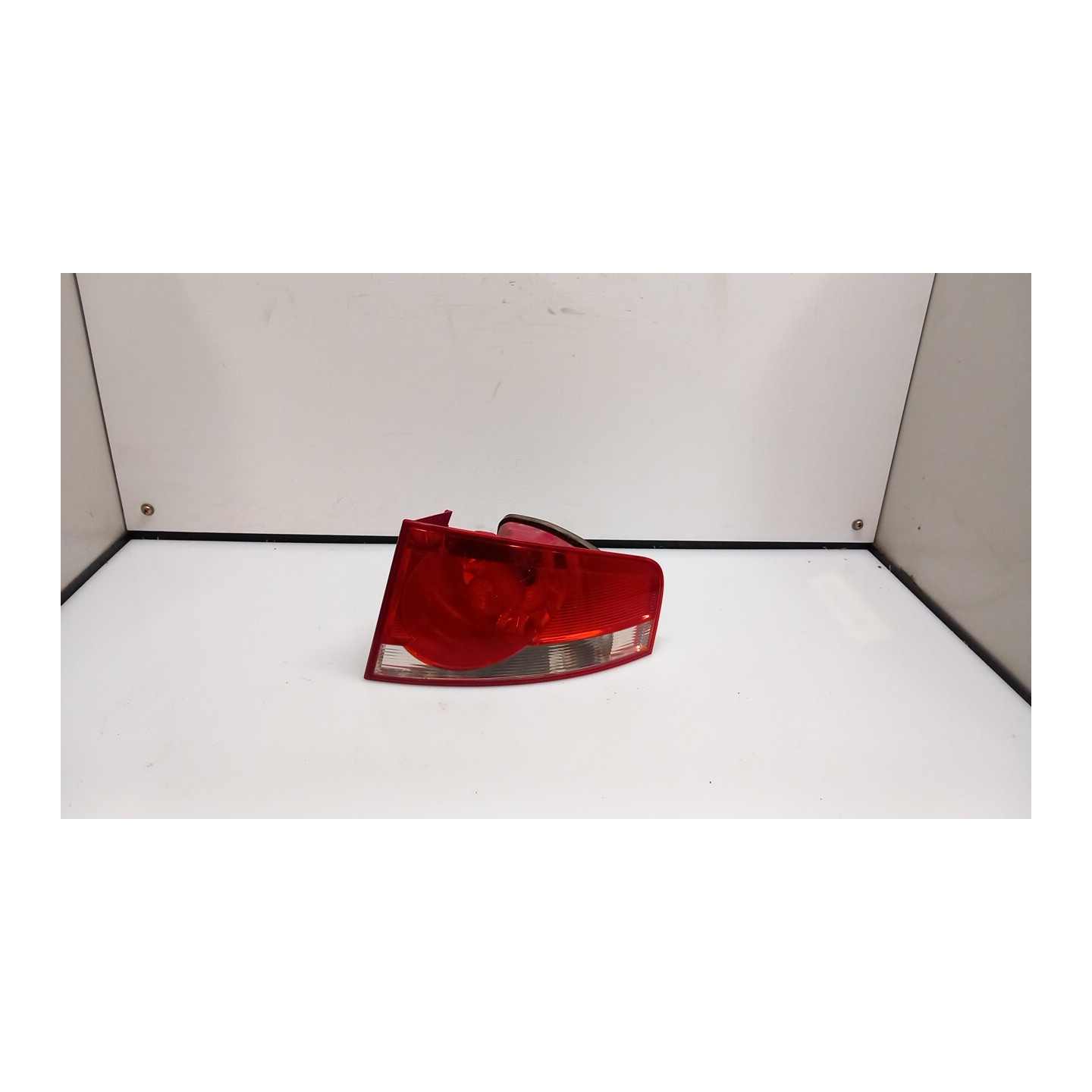 FANALE POST. PARTE EST. DX. 048 SEAT ALTEA FREETRACK (07/07-12/14) BMM 5P8945112A