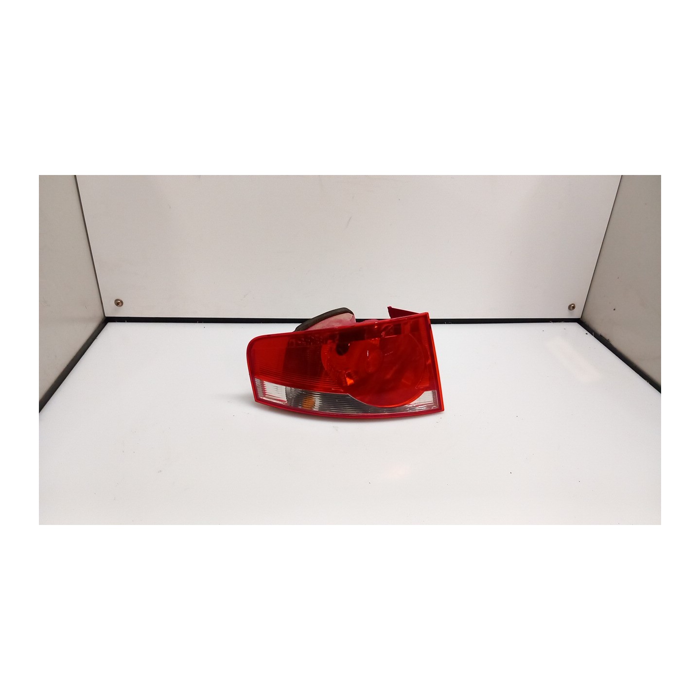 FANALE POST. PARTE EST. SX. 049 SEAT ALTEA FREETRACK (07/07-12/14) BMM 5P8945111A