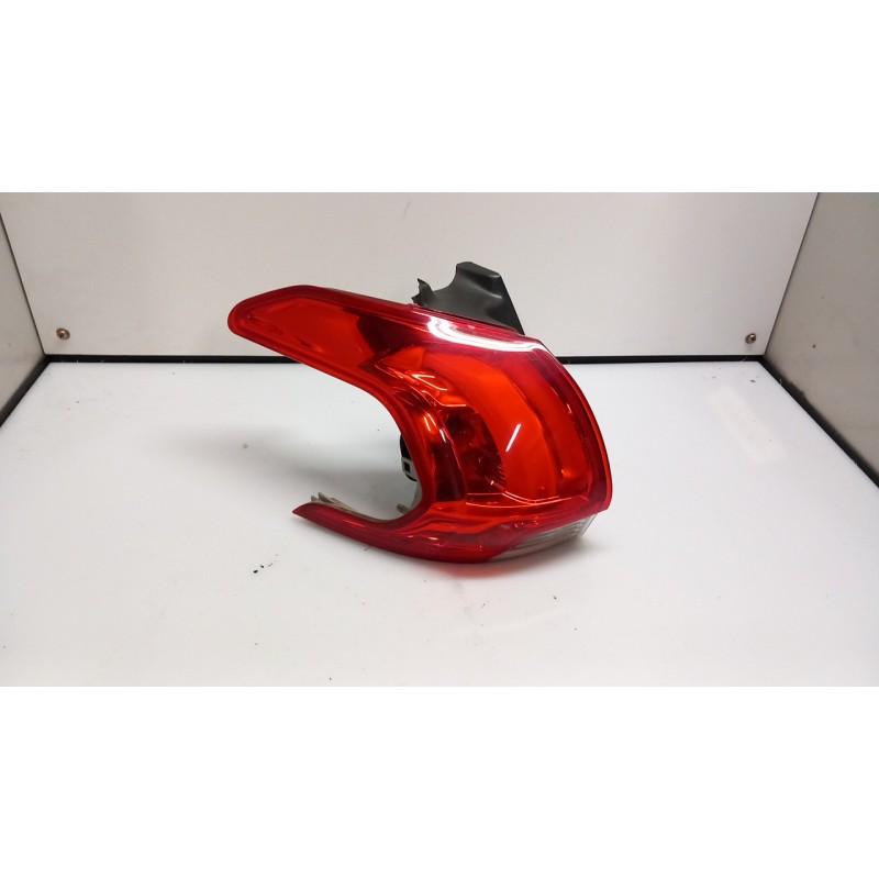 FANALE POST. PARTE EST. SX. 053 PEUGEOT 2008 (03/13-05/16) 9H05 9678074280