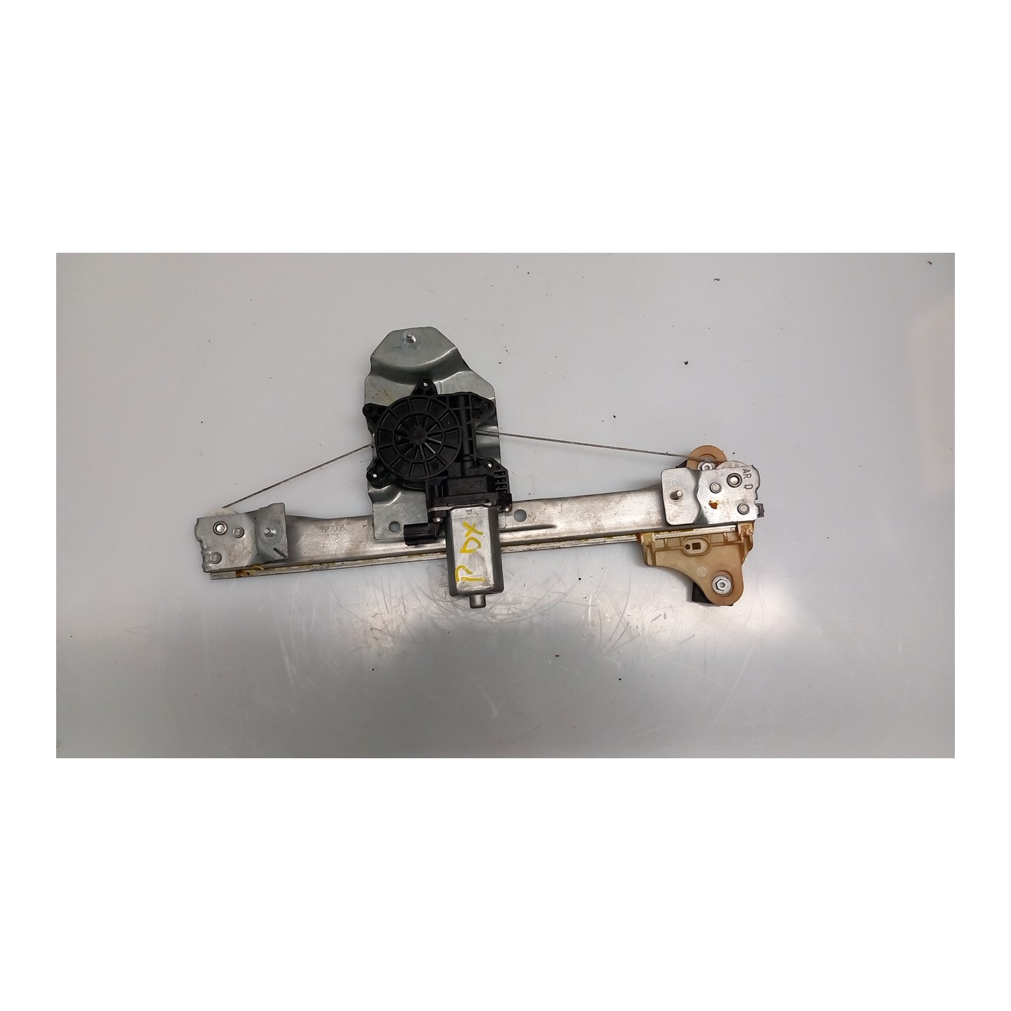 ALZACRISTALLO ELETTR. PORTA POST. C/MOTORINO DX. 055 RENAULT CLIO 4A SERIE (07/12-12/16) K9KB6 827008880R