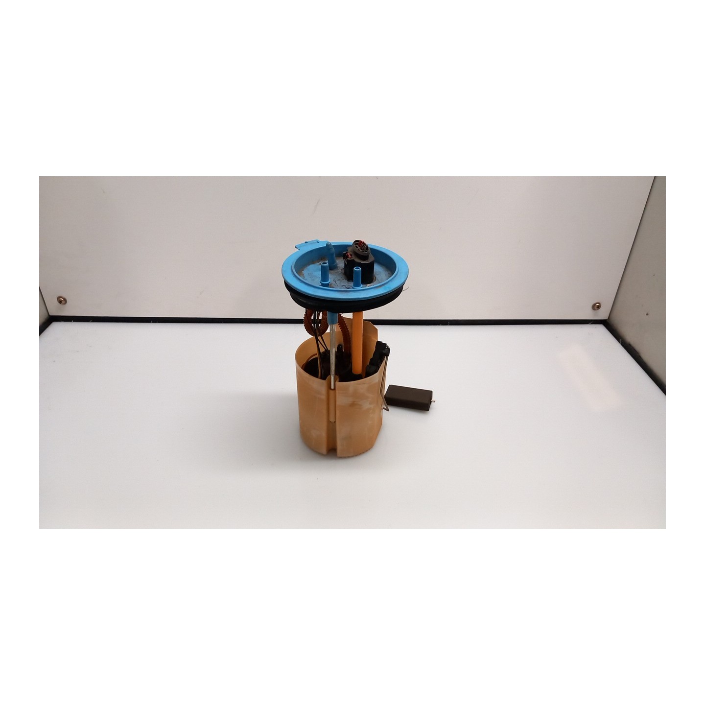 POMPA CARBURANTE C/TRASDUTTORE (GALLEGGIANTE) 070 VOLKSWAGEN GOLF (5K/AJ) (09/08-) CAX 1K0919051DA