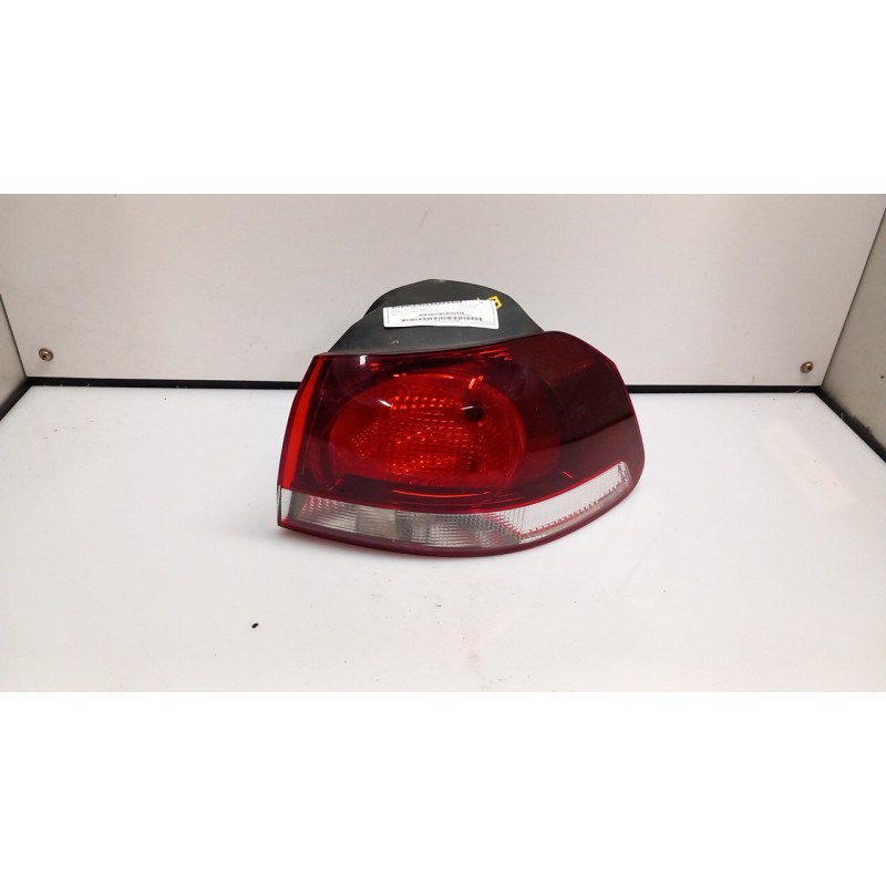 FANALE POST. PARTE EST. HELLA DX. 074 VOLKSWAGEN GOLF (5K/AJ) (09/08-) CAX 5K0945096N