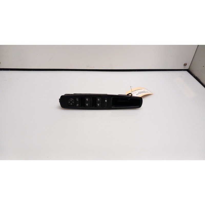 BLOCCO COMANDI ALZACRISTALLI E RETROVISORI EST. 142 RENAULT SCENIC 3A SERIE (04/09-10/13) K9KJ8 809610014R