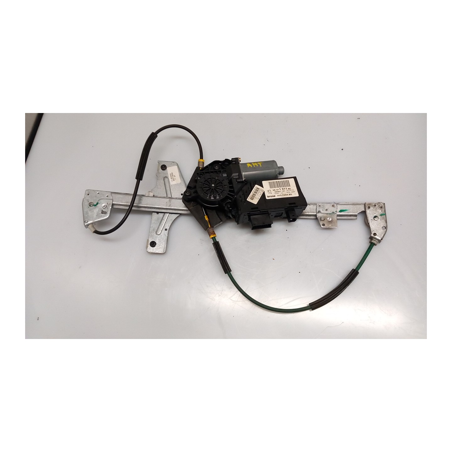 ALZACRISTALLO ELETTR. PORTA ANT. DX. 151 PEUGEOT 307 (04/01-12/06) 9HZ 9222K0