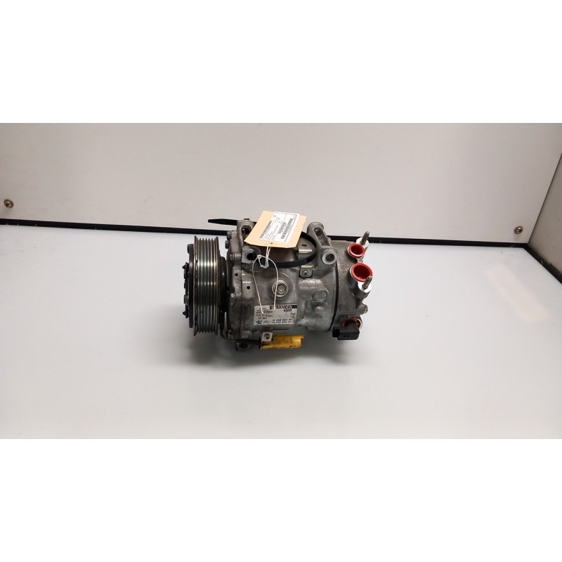 COMPRESSORE A/C 023 PEUGEOT 5008 (10/09-03/17) 9H05 9800839580