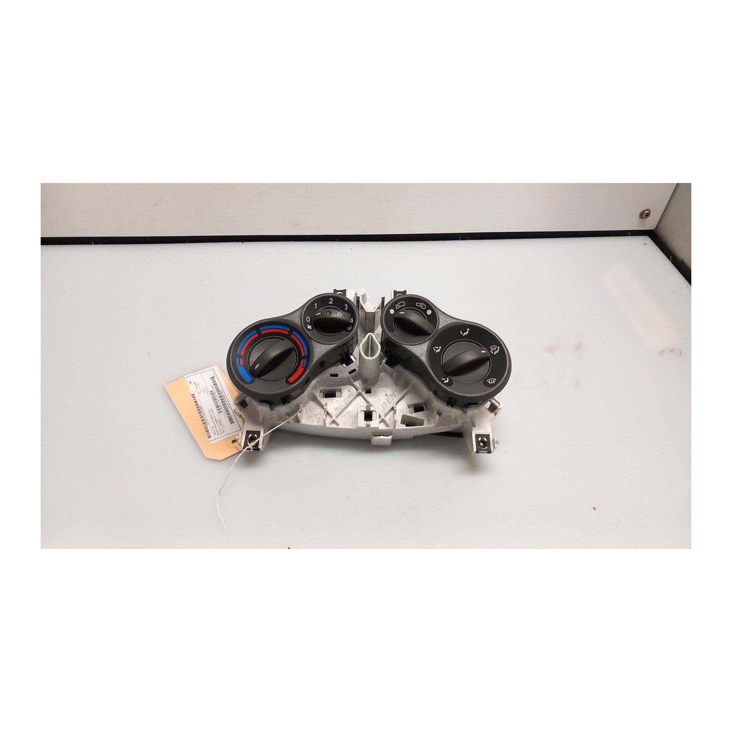 BLOCCO COMANDO CLIMATIZZAZIONE 017 FIAT PANDA (2Q) (09/03-12/10) 188A4000 77362520