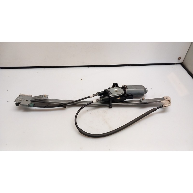 ALZACRISTALLO ELETTR. PORTA ANT. C/MOTORINO SX. 049 LANCIA Z (09/94-09/02) RGX 1488560080