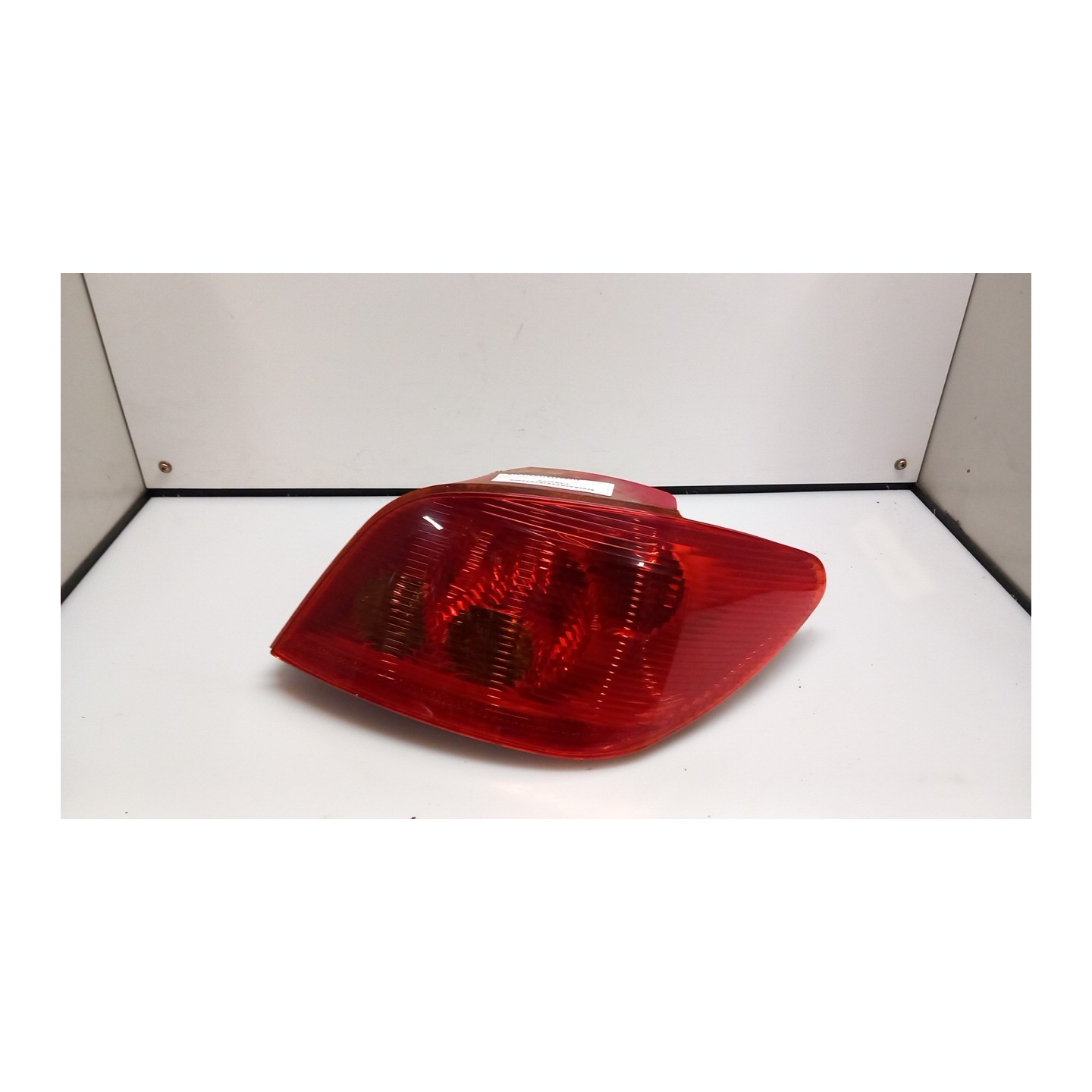 FANALE POST. DX. 051 PEUGEOT 307 (04/01-12/06) NFU 6351P3