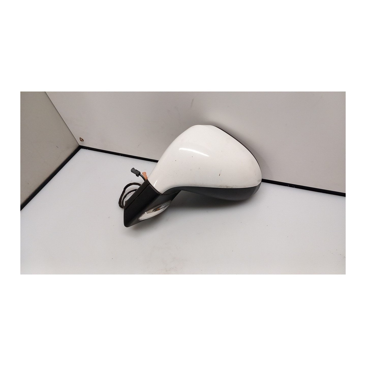 RETROVISORE EST. REGOLAZ. ELETTR. SX. 074 PEUGEOT 207 (04/06-06/09) 8FS 8149ZG