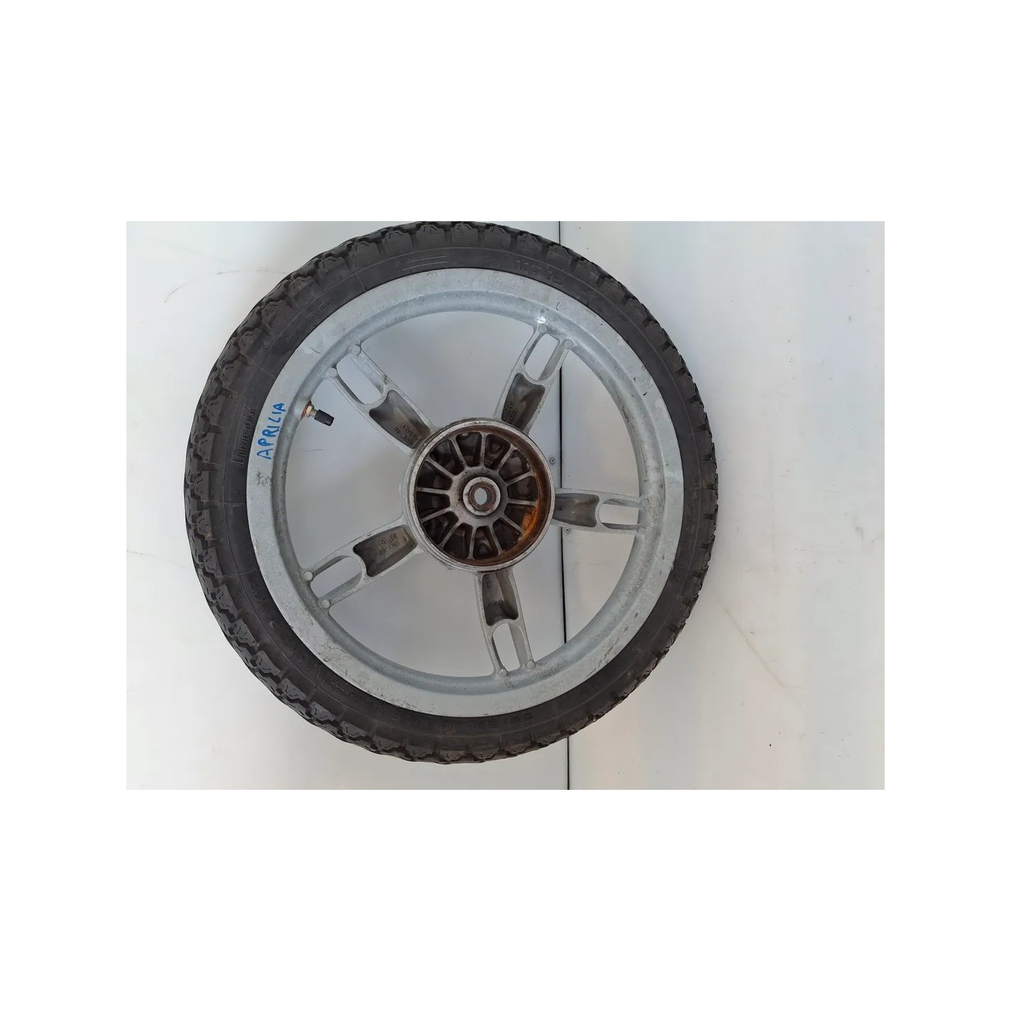 Cerchio ruota posteriore Aprilia Scarabeo 100 4T (E3) (06-14) Scarabeo 100 4T 