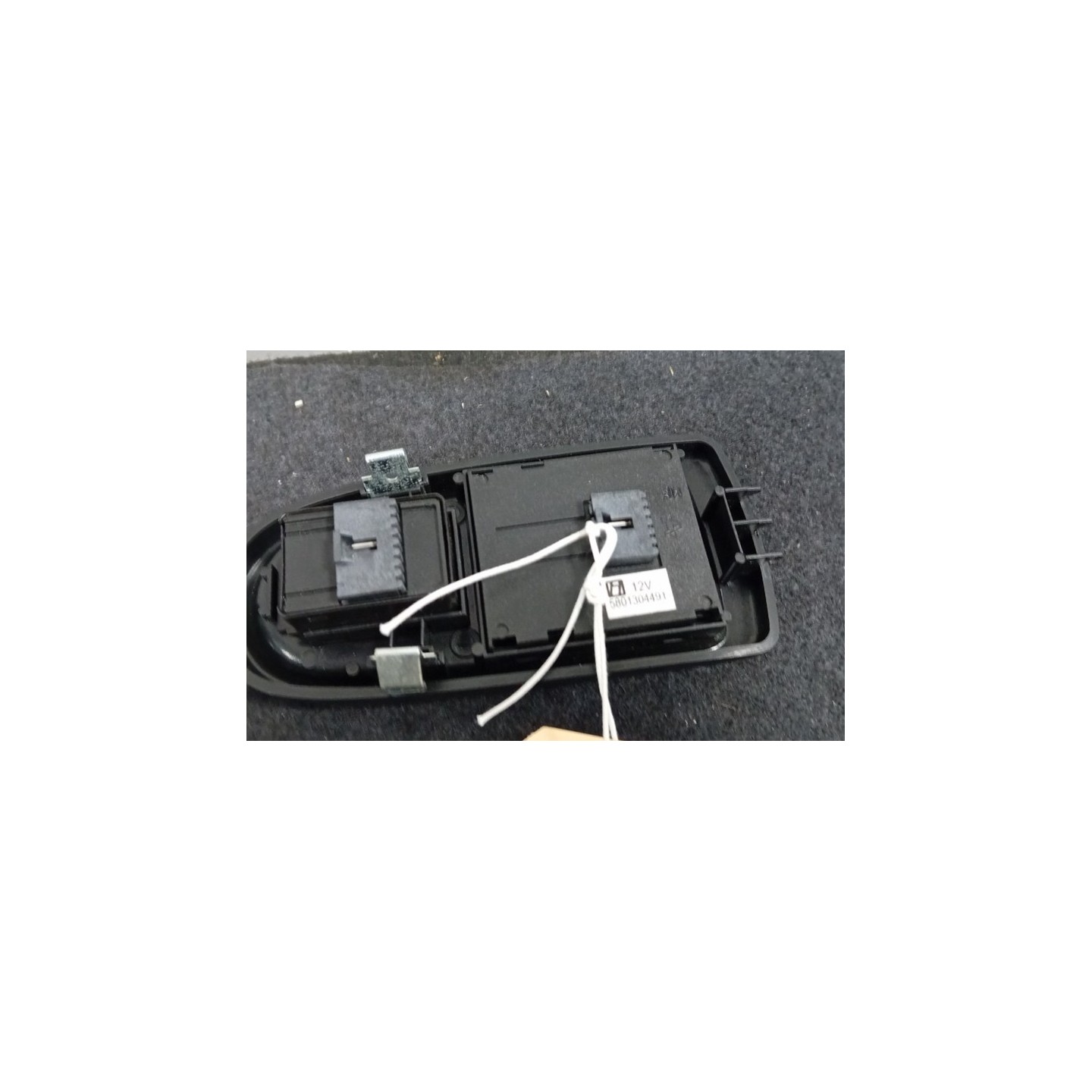 BLOCCO COMANDI ALZACRISTALLI E RETRO 094 IVECO DAILY CABINATO (04/06-12/09)  5801304491