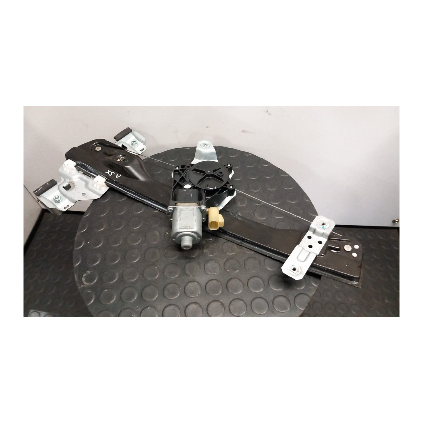 ALZACRISTALLO ELETTR. PORTA ANT. C/MOTORINO SX. 034 CHEVROLET (DAEWOO) AVEO (T300) (05/11-) A12XER 95043027