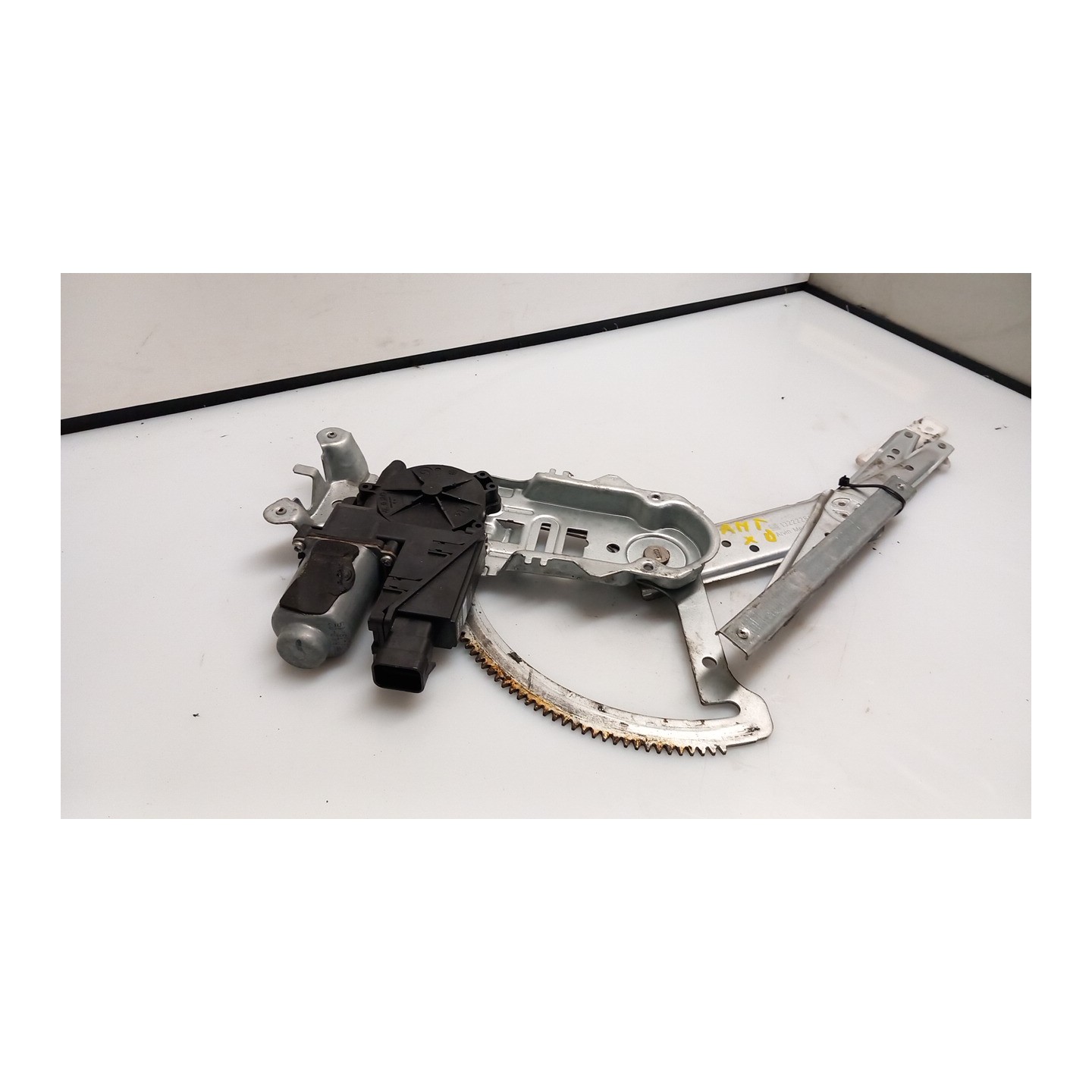 ALZACRISTALLO ELETTR. PORTA ANT. DX. 009 OPEL COMBO (X01) (11/01-01/12) Z16YNG 93186829
