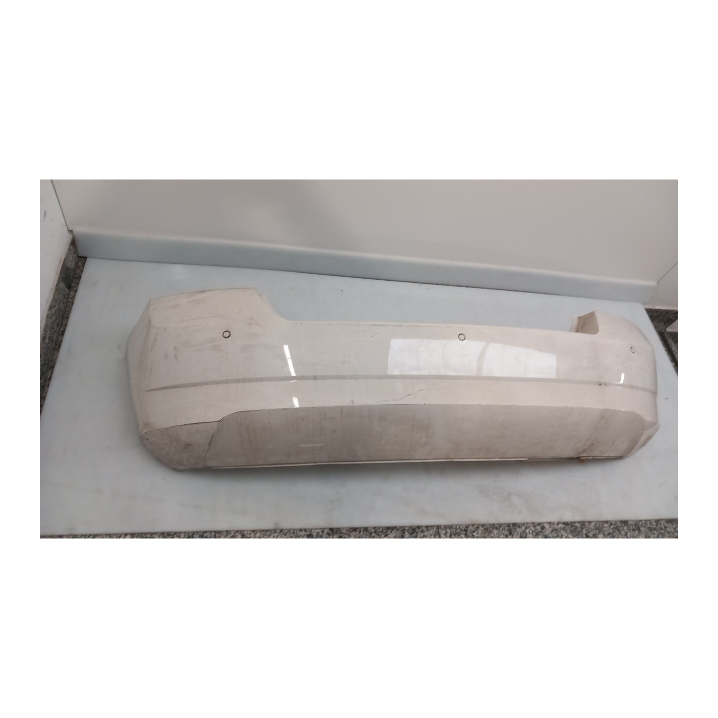 PARAURTI POST. 051 SKODA FABIA (NJ) (01/15-) CHY 6V6807421