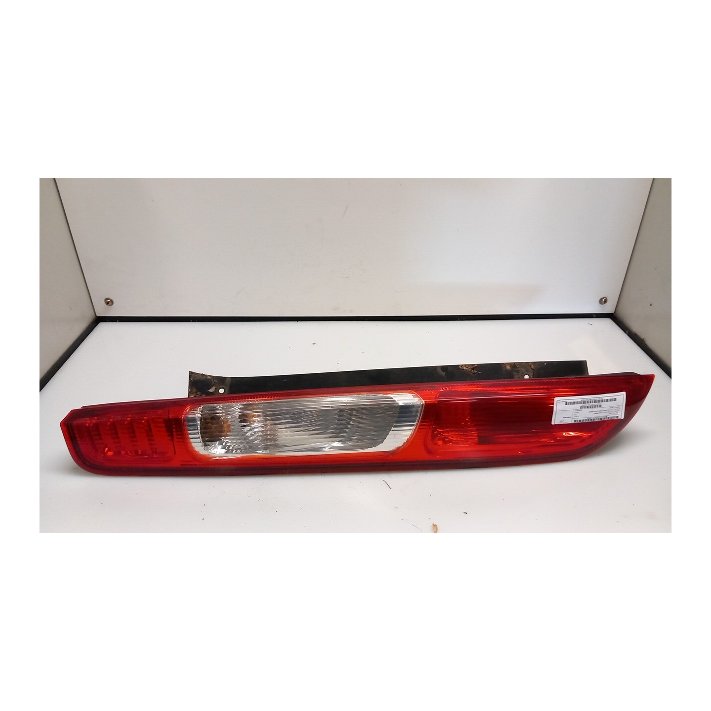 FANALE POST. SX. 075 FORD FOCUS (CAP) (11/04-06/08) HHDA 1420451