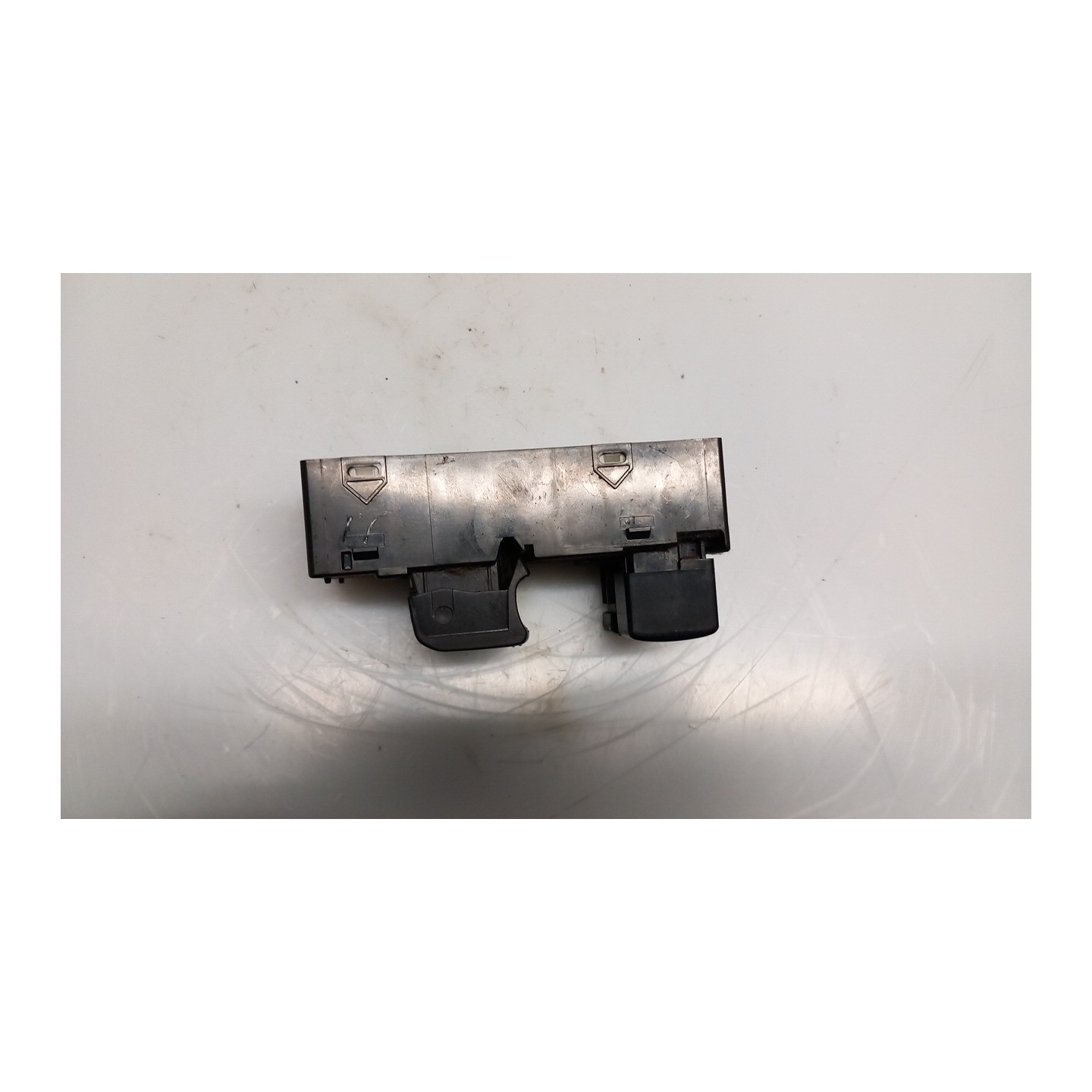 BLOCCO COMANDI ALZACRISTALLI 106 NISSAN MICRA (K13K) (09/10-) HR12 254011HB0C