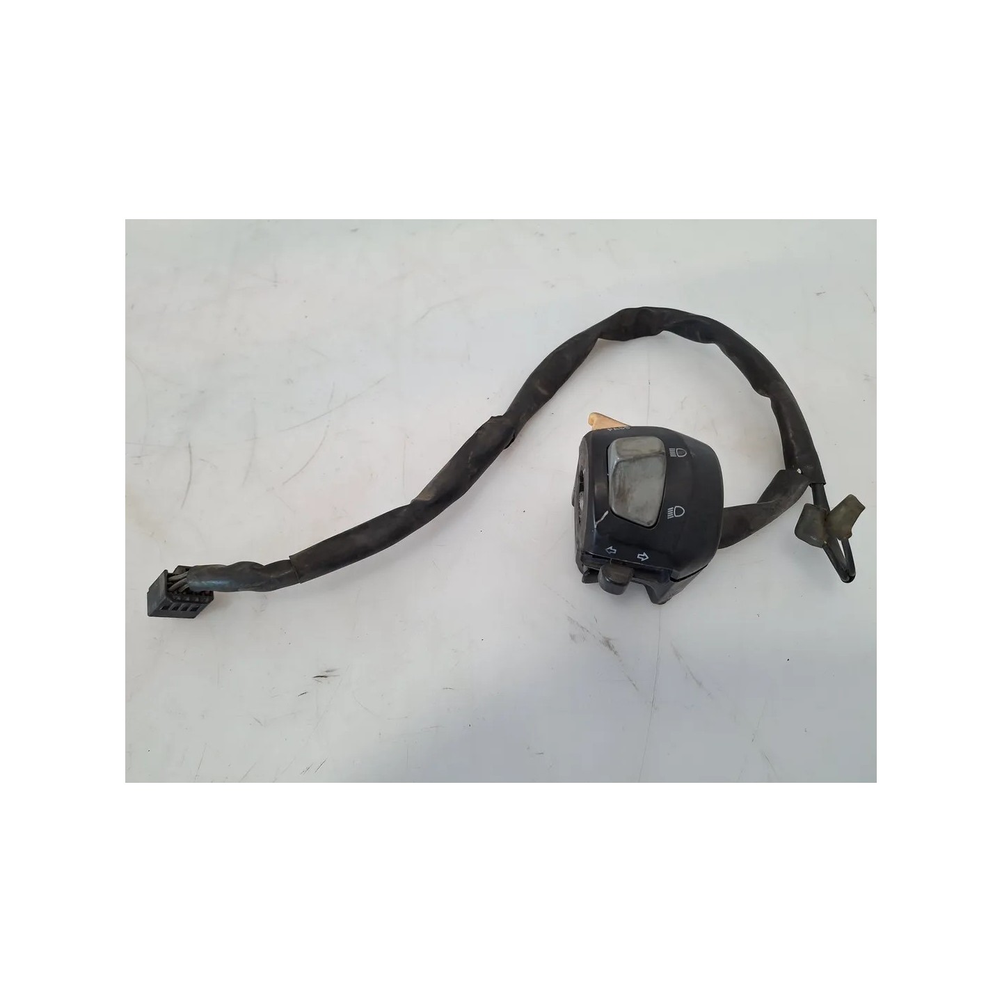 Blocco comandi multifunzioni Yamaha Majesty 400 Majesty 400 monodisco ant. (E2) Sinistro