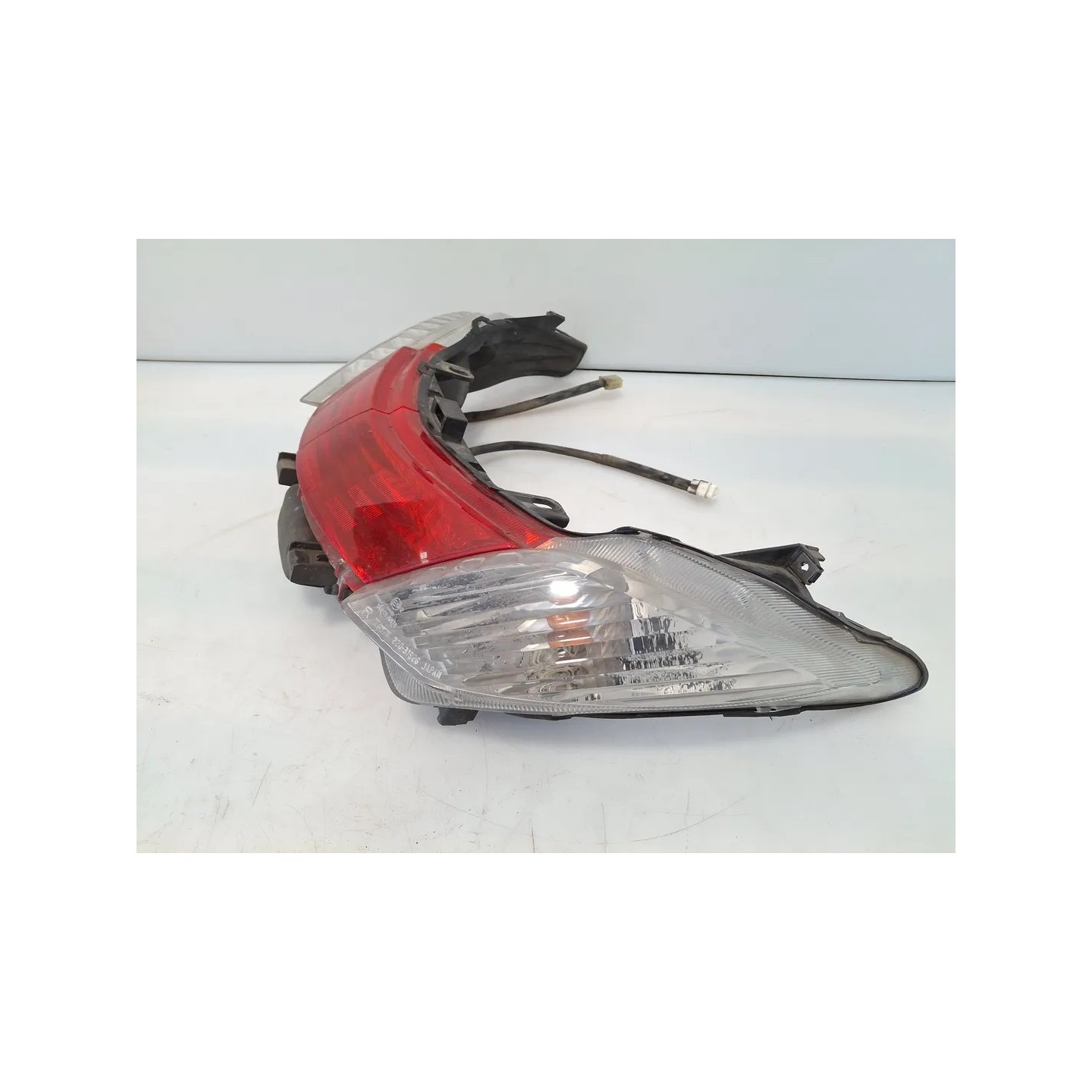 Fanale posteriore Yamaha Majesty 400 Majesty 400 doppio disco ant. (E2) 