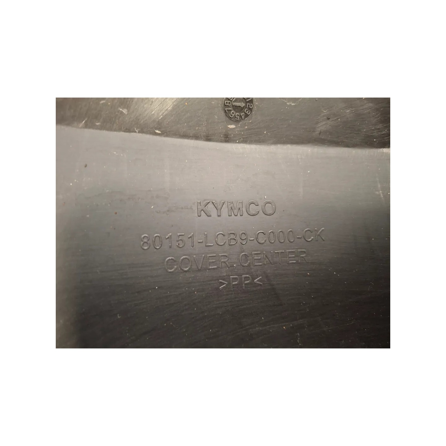 Carenatura anteriore sottosella Kymco Agility 125 R12 (E3) Agility 125 R12 
