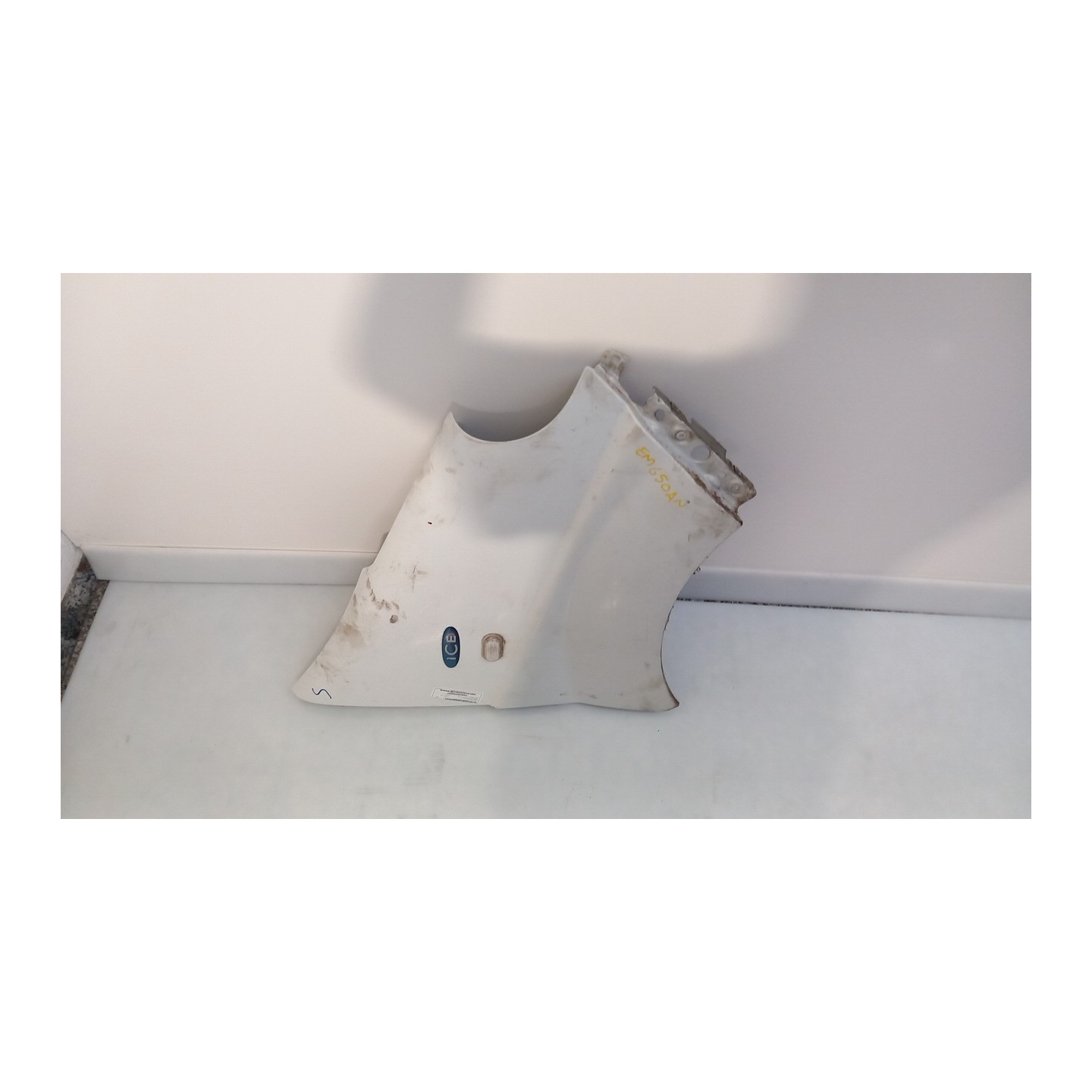 PARAFANGO ANT. DX. 160 RENAULT TRAFIC (09/06-04/10) M9RA6 7782524467