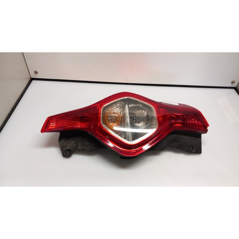 FANALE POST. DX. 130 DACIA LODGY (05/12-) K9KR8 265502184R