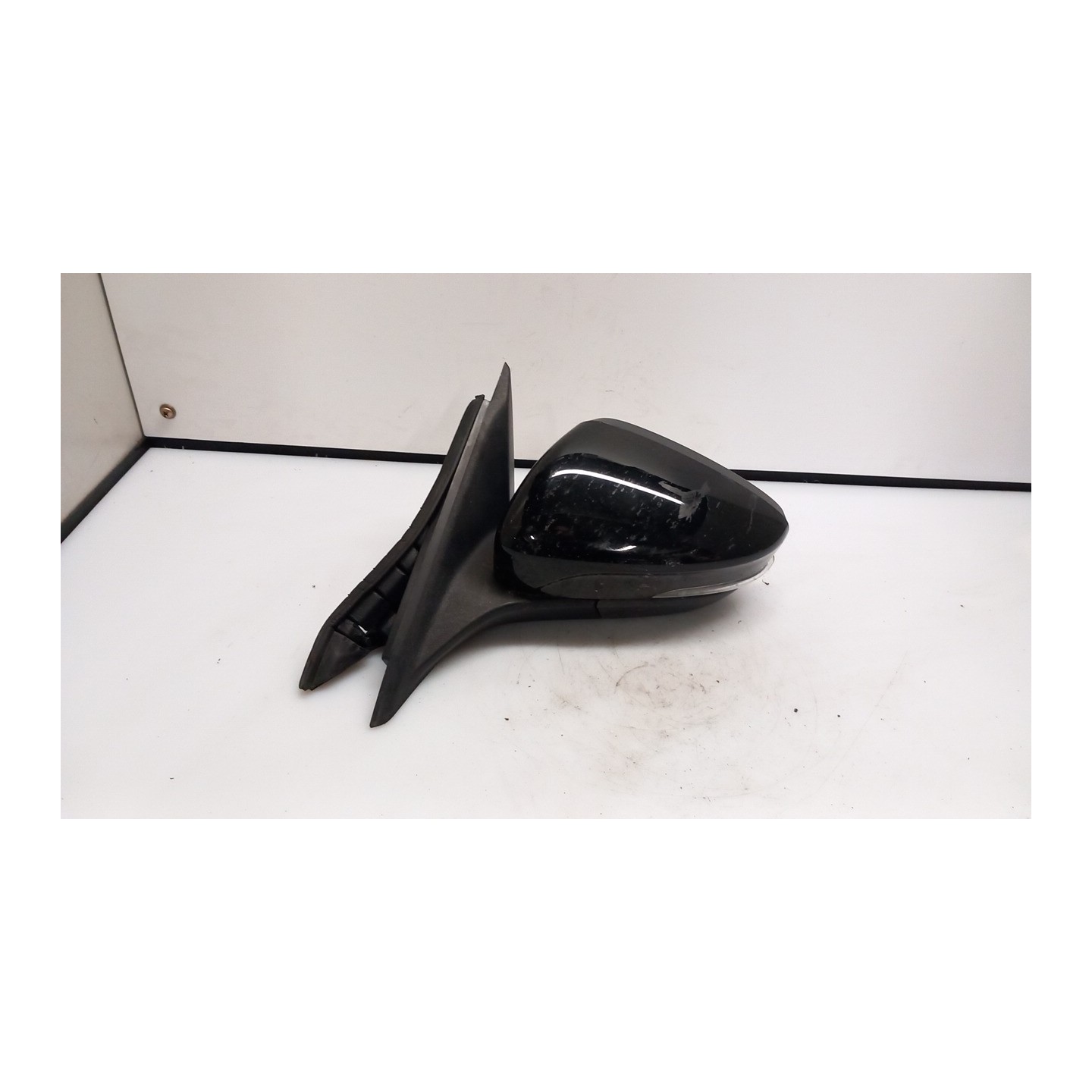 RETROVISORE EST. REGOLAZ. ELETTR. SX. 021 FORD FOCUS (CGE) (04/18-) ZTDA 2399446