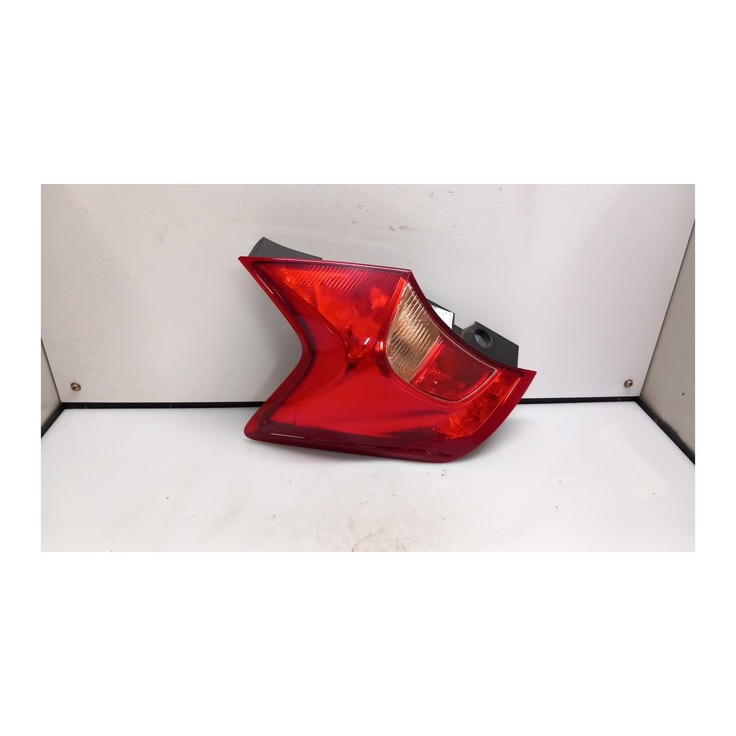 FANALE POST. SX. 102 NISSAN NOTE (E12E) (06/13-) K9K 265553VV0A