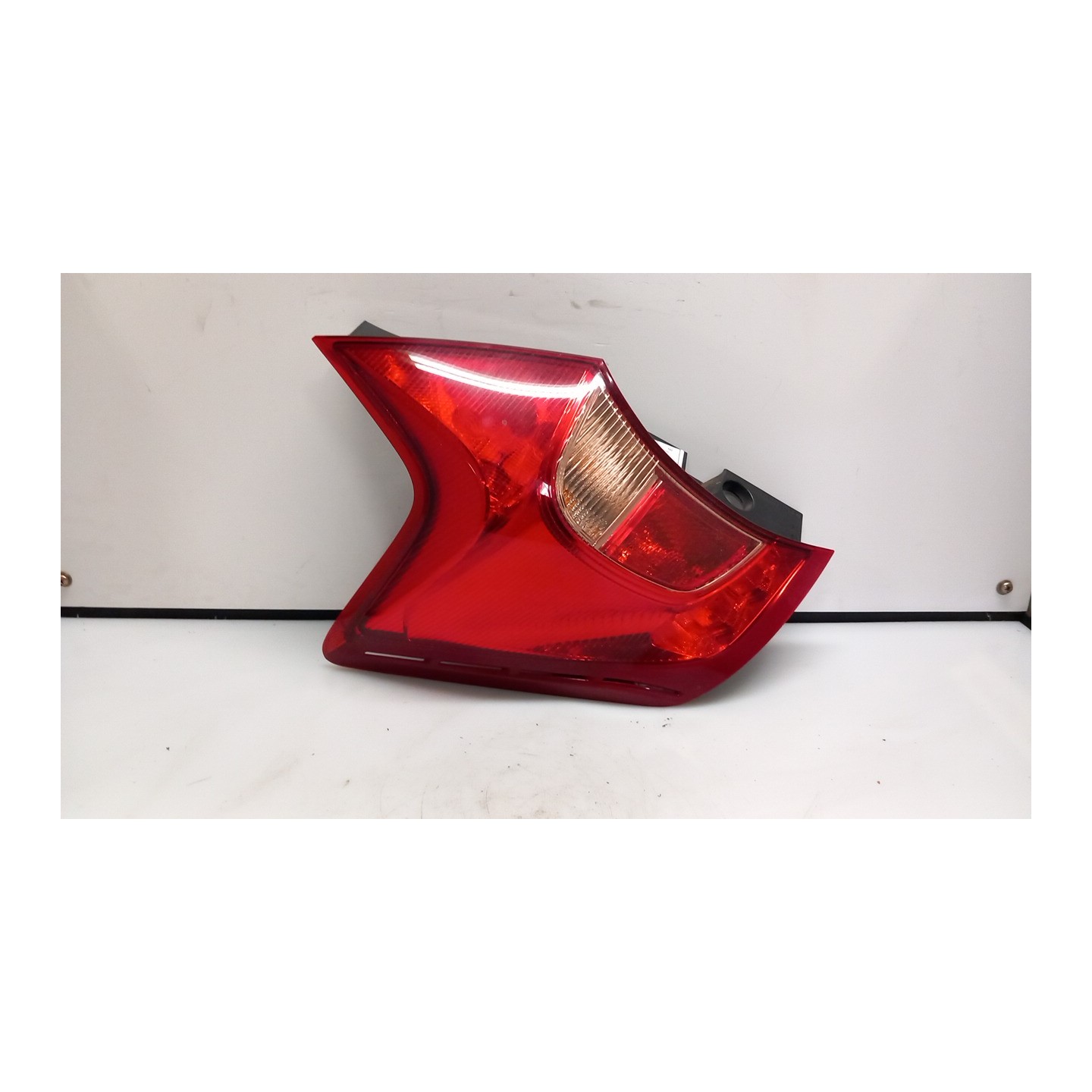 FANALE POST. SX. 102 NISSAN NOTE (E12E) (06/13-) K9K 265553VV0A