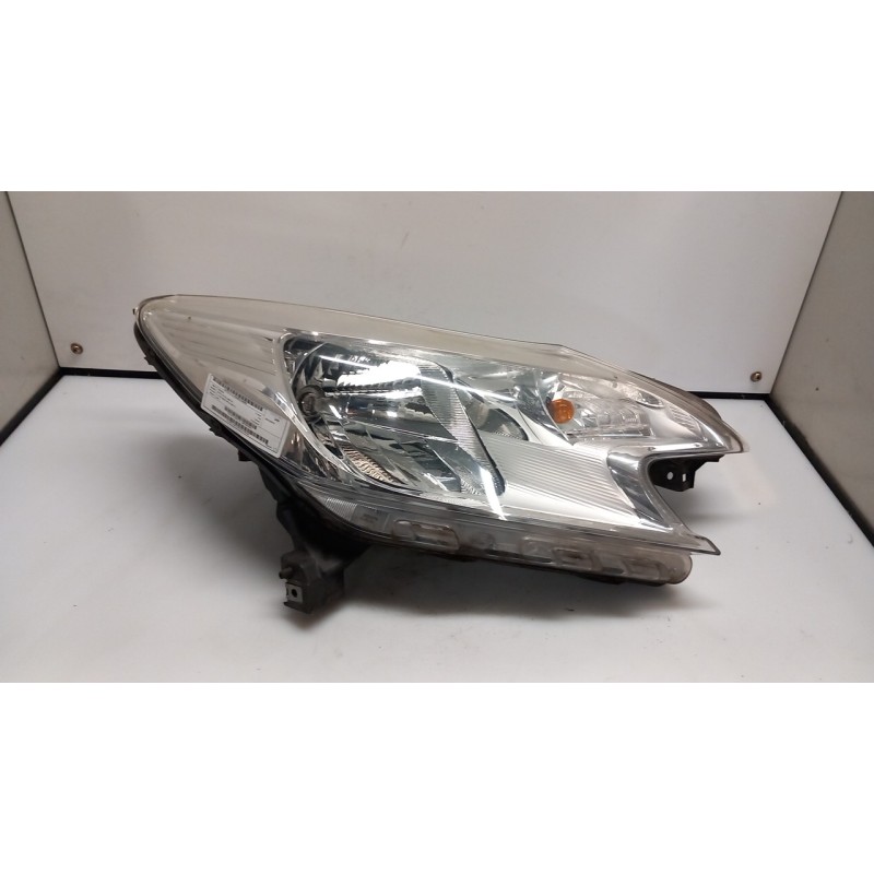 PROIETTORE DX. 099 NISSAN NOTE (E12E) (06/13-) K9K 260103VV0A