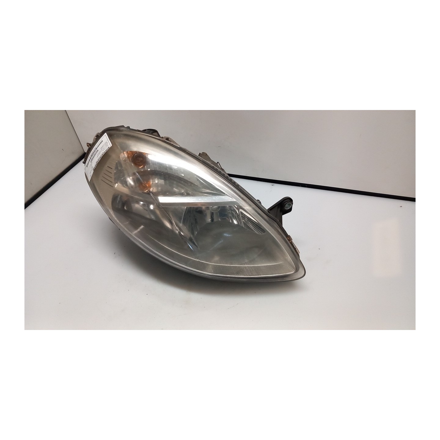 PROIETTORE DX. 029 LANCIA YPSILON (TE) (06/03-09/06) 188A4000 51774225