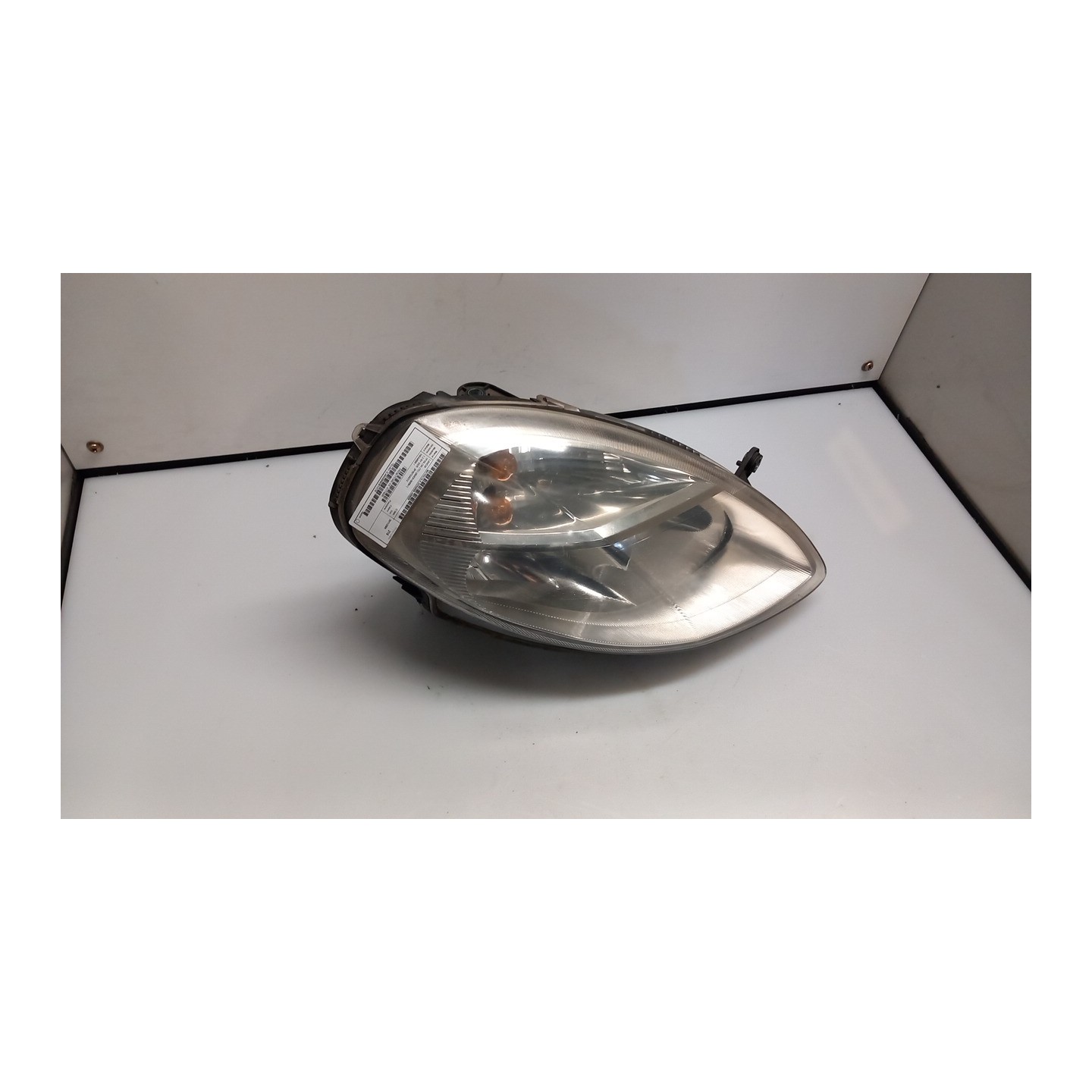 PROIETTORE DX. 029 LANCIA YPSILON (TE) (06/03-09/06) 188A4000 51774225