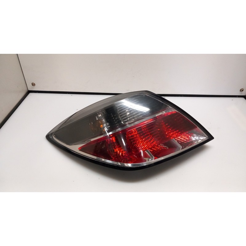 FANALE POST. SX. 040 OPEL ASTRA (A04) (01/04-03/11) Z16XEP 93190790